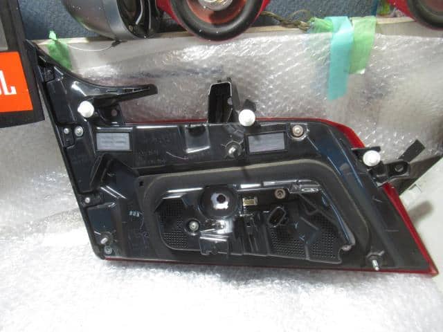 Right Finish Panel TOYOTA Alphard DBA-AGH30W 8158158300 — photo 8