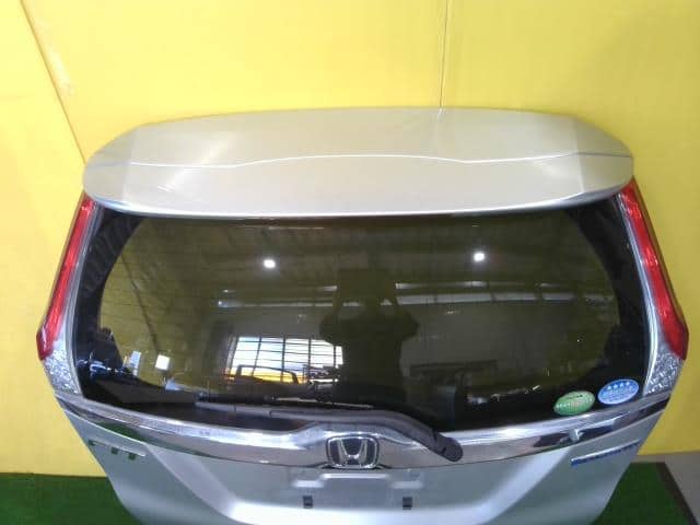 Back Door Assembly HONDA Fit 2013 DAA-GP6 68100T5C000ZZ — photo 3