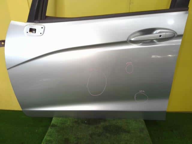 Front Left Door Assembly HONDA Fit 2013 DAA-GP6 67050T5AJ10ZZ — photo 4