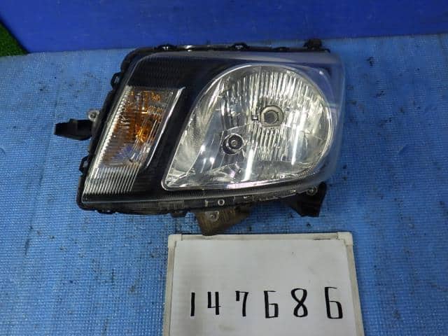 Left Headlight DAIHATSU Move 2014 DBA-LA100S — photo 1