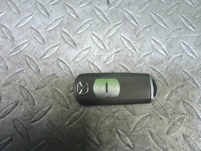 Keyless Entry Remote Control Key MAZDA CX-5 2013 LDA-KE2AW — photo 2