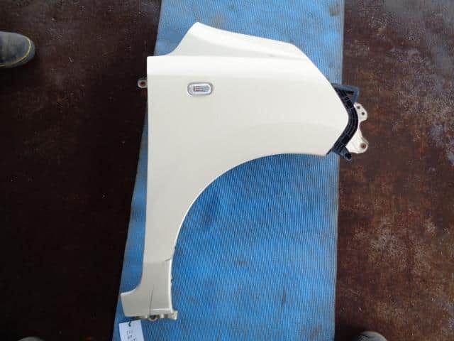 Right Fender Panel HONDA Life 2009 DBA-JC1 — photo 1