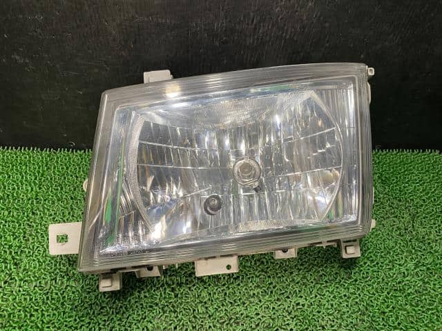 Left Headlight Mitsubishi Fuso 2011 TKG-FEA50 MK580525 — photo 1