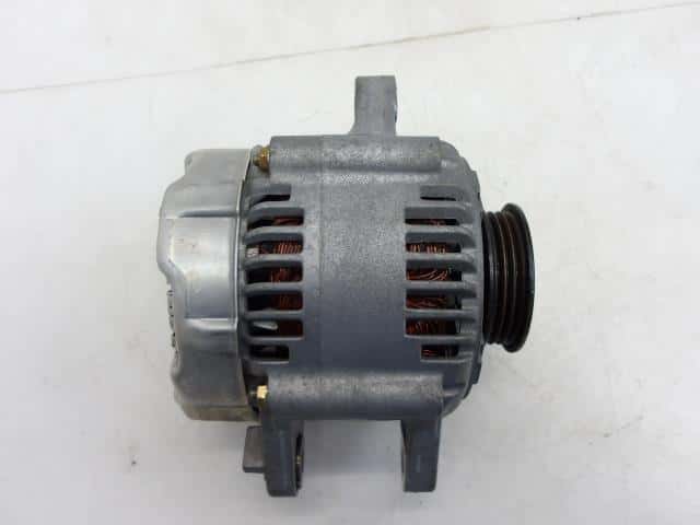 Alternator MITSUBISHI Minicab 2000 GD-U62 — photo 1