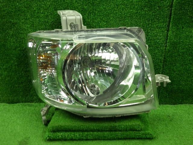 Right Headlight HONDA N box+ 2012 DBA-JF2 — photo 1
