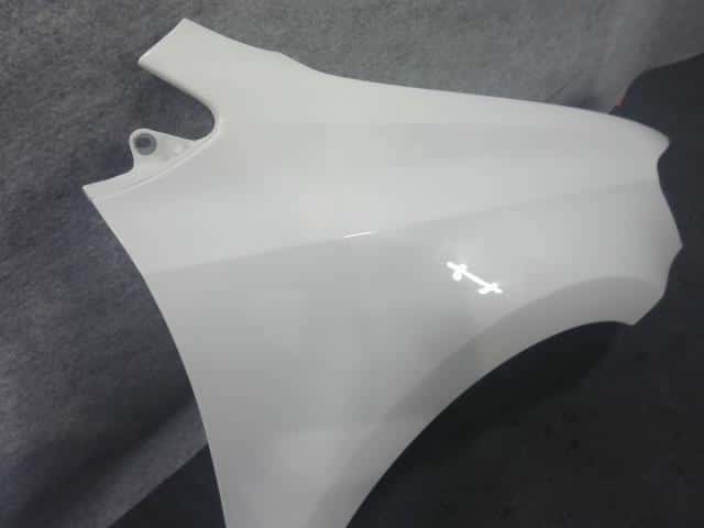 Right Fender Panel VOLKSWAGEN Polo 2011 DBA-6RCBZ 6R0821106J — photo 3