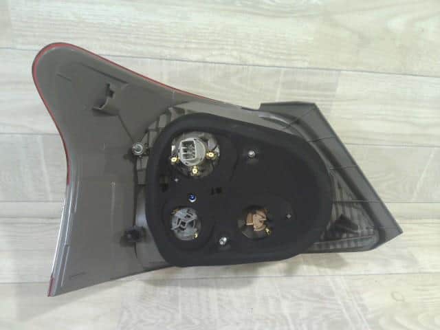 Right Tail Light TOYOTA Belta 2011 DBA-SCP92 — photo 3