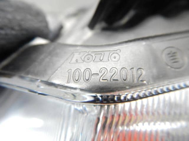 Left Headlight HONDA Step Wagon 2010 DBA-RK1 — photo 7
