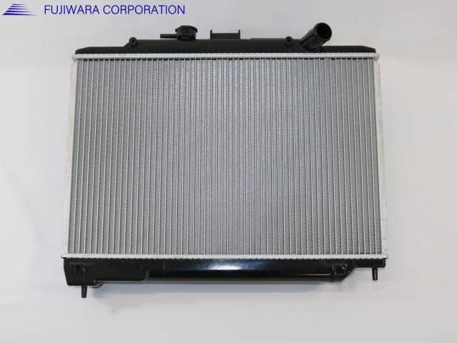 Radiator ISUZU Como 2004 KR-JCWMGE25 5861355450 — photo 2