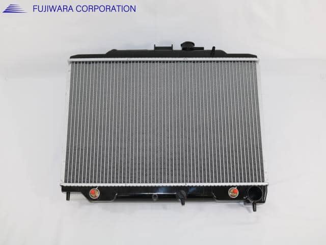 Radiator ISUZU Como 2004 KR-JVWE25 586138702 — photo 2
