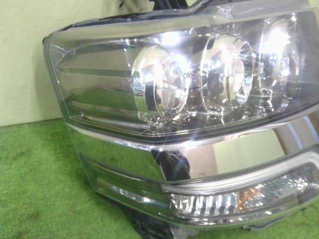 Right Headlight HONDA N BOX 2012 DBA-JF2 — photo 2