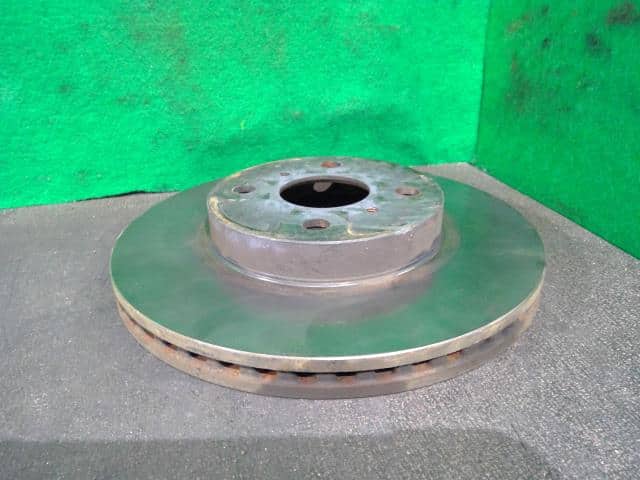 Front Disk Rotor TOYOTA Aqua 2013 DAA-NHP10 — photo 5