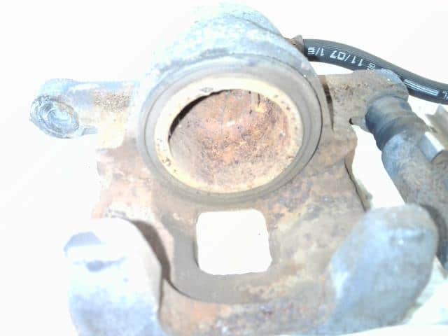 Front Right Caliper SUZUKI Wagon R 2007 DBA-MH22S 5510173H02999 — photo 3