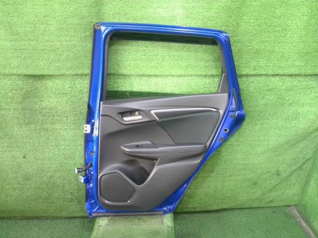 Rear Right Door Assembly HONDA Fit 2016 DBA-GK3 — photo 4