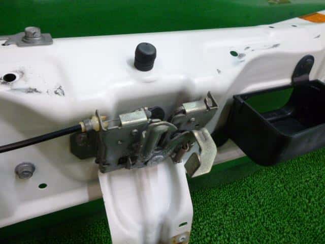 Radiator Core Support MITSUBISHI Delica D5 2012 DBA-CV5W — photo 2
