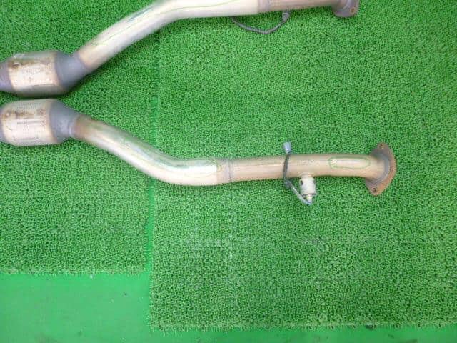 Exhaust Center Muffler TOYOTA Crown 2014 DBA-GRS210 1741031F30 — photo 6