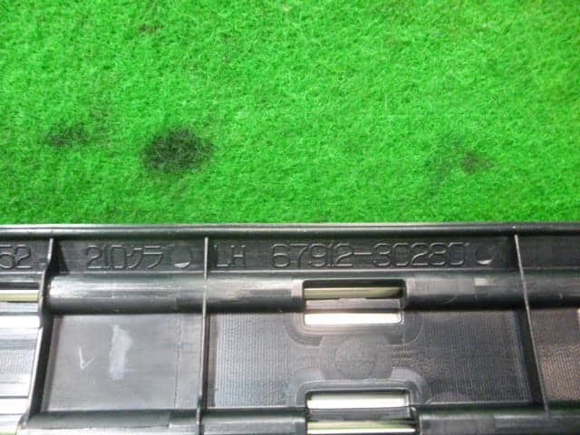 Interior Parts TOYOTA Crown 2014 DBA-GRS210 — photo 6