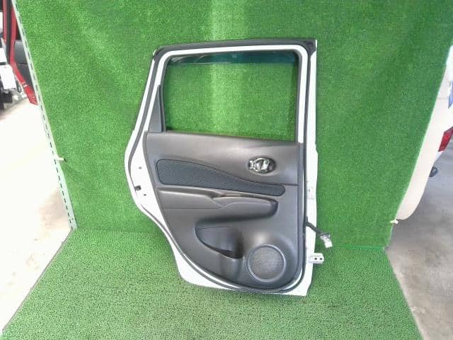 Rear Left Door Assembly NISSAN Note 2013 DBA-NE12 — photo 2