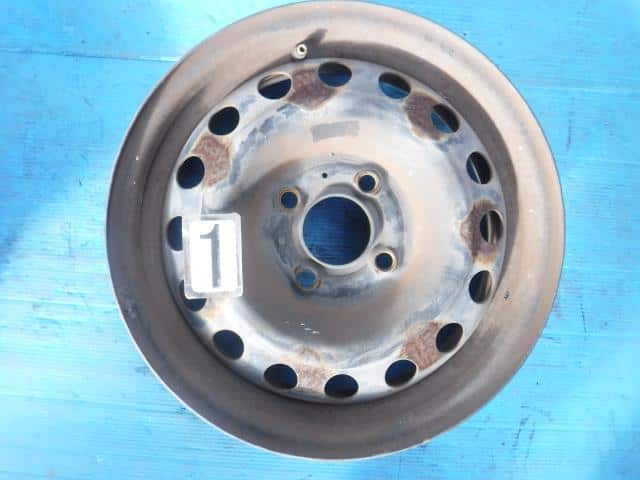 Wheel NISSAN Wingroad 2006 DBA-NY12 — photo 1