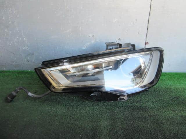 Left Headlight AUDI Audi a3 2014 DBA-8VCXSL — photo 1