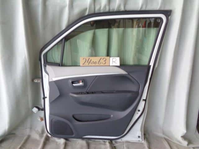 Front Right Door Assembly SUZUKI Wagon R 2014 DAA-MH44S 6800177820 — photo 2