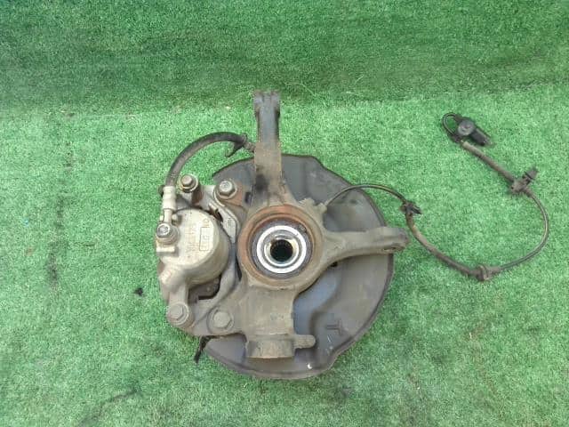 Front Right Knuckle Hub Assembly HONDA N-wgn 2018 DBA-JH1 — photo 1