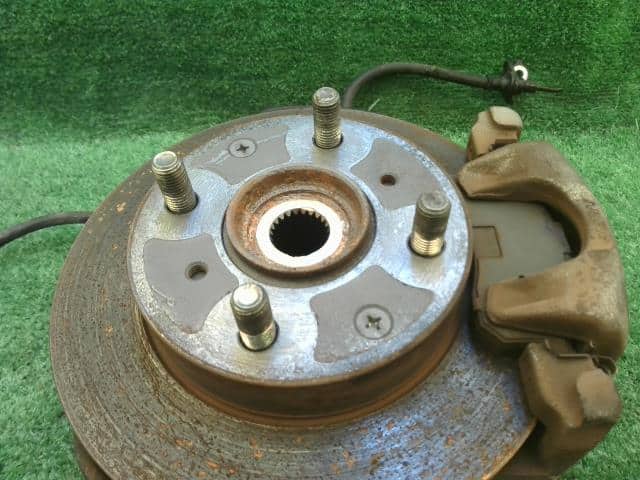 Front Right Knuckle Hub Assembly HONDA N-wgn 2018 DBA-JH1 — photo 4