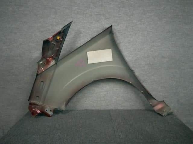 Right Fender Panel NISSAN Serena 2017 DAA-GNC27 — photo 2