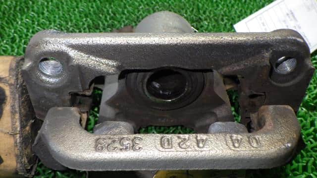 Rear Right Caliper NISSAN Serena 2012 DAA-HC26 — photo 3