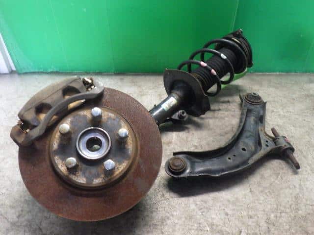 Front Left Strut Assembly NISSAN Serena 2016 DAA-GC27 — photo 2