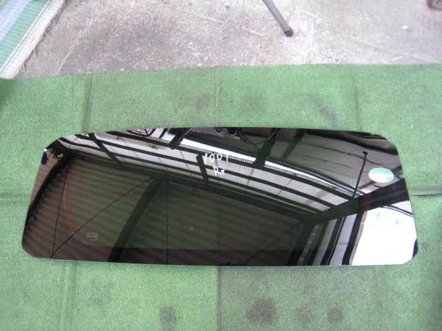 Rear Windshield DAIHATSU Move 2020 DBA-LA150S — photo 1