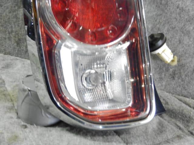 Left Tail Light MAZDA Flair crossover 2015 DBA-MS31S 1A2251181 — photo 4