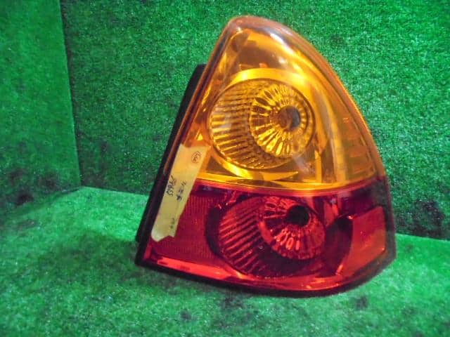 Right Tail Light SUZUKI Aerio 2005 ABA-RC51S — photo 1