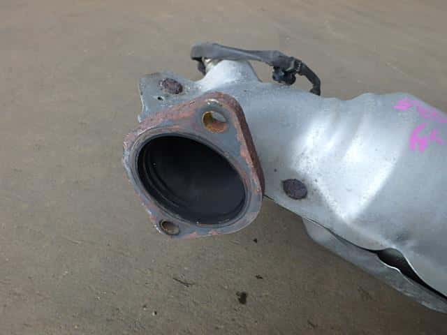Front Exhaust Pipe SUBARU Impreza 2010 DBA-GH7 44620AC720 — photo 4