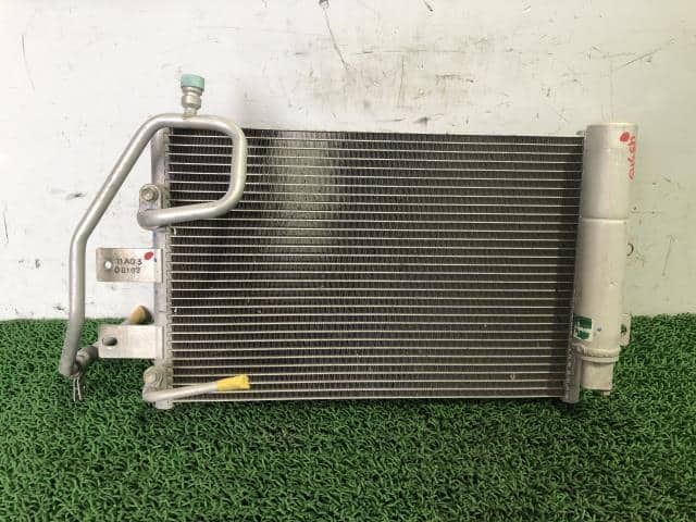 Condenser DAIHATSU Hijet 2020 3BD-S500P — photo 1