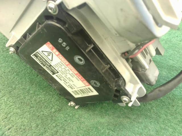 Left Headlight DAIHATSU Tanto 2009 DBA-L375S — photo 9
