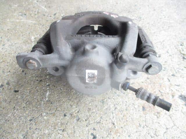 Front Right Caliper BMW 2015 LDA-2C20 — photo 3