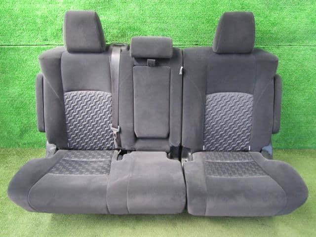 Second Seat TOYOTA Alphard 2015 DBA-AGH30W — photo 1