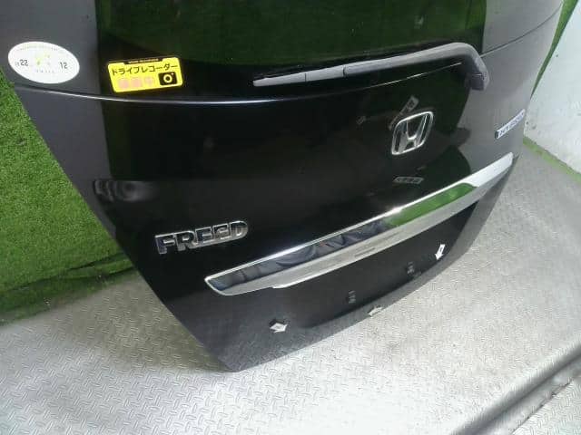 Back Door Assembly HONDA Freed 2011 DAA-GP3 — photo 7