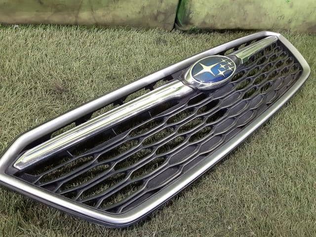 Radiator Grille SUBARU Impreza 2018 DBA-GT3 — photo 2