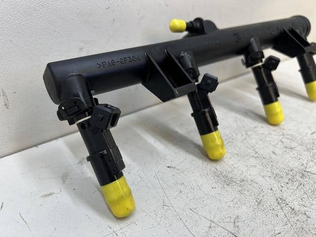 Injector PEUGEOT 406 2003 GH-D9BRL4 9628084680 — photo 2