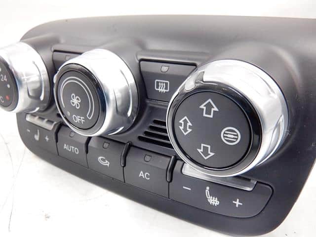 A/C Control Panel AUDI Audi tt 2008 ABA-8JBUBF — photo 4
