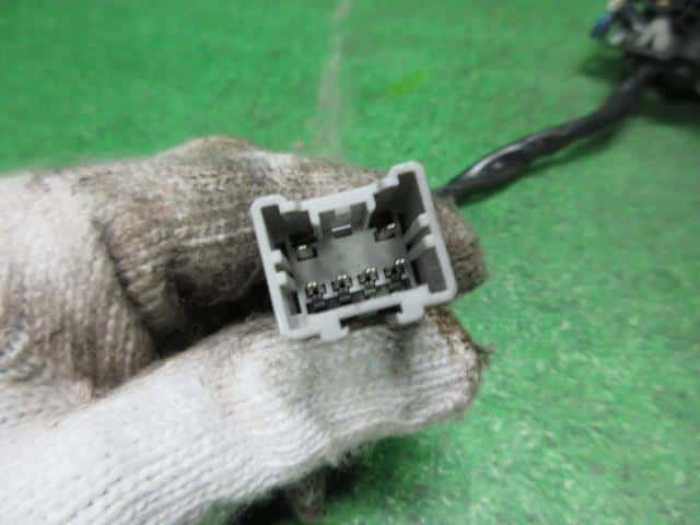 Front Right Door Regulator HONDA Life Dunk 2001 LA-JB3 — photo 4