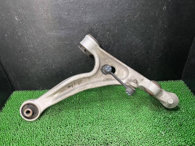 Front Right Lower Control Arm MAZDA RX-8 2003 LA-SE3P F15134300B — photo 5