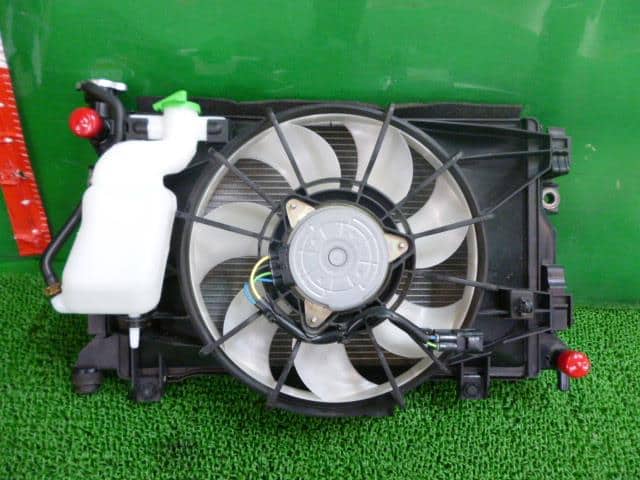 Radiator SUZUKI Carry 2017 EBD-DA16T 1770082M00 — photo 2