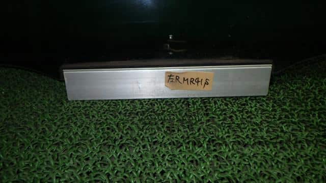 Rear Left Door Windshield SUZUKI Hustler 2015 DAA-MR41S 8454665P00 — photo 2