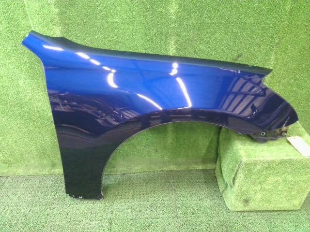 Right Fender Panel TOYOTA Crown Majesta 2009 DBA-URS206 5381130A40 — photo 1