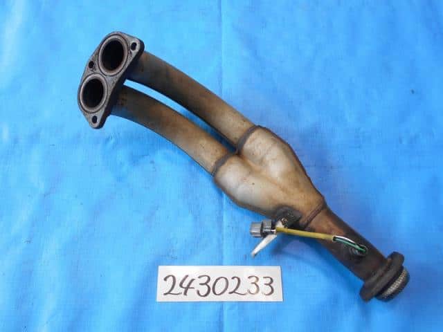 Front Exhaust Pipe HONDA Civic 1993 E-EG6 18210SR3J93 — photo 1