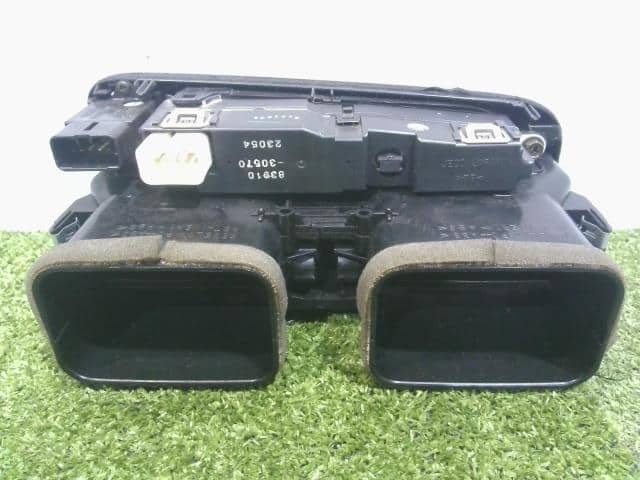 Watch TOYOTA Aristo 2003 TA-JZS160 — photo 3