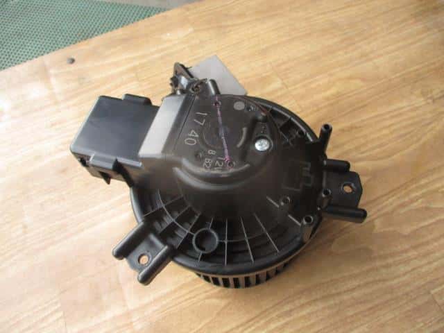 Blower Motor MAZDA Flair wagon 2018 DAA-MM53S — photo 1